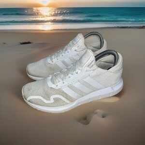 Adidas Men's 7 Or Women's‎ 8.5 Swift Run X FY2149 White Running Shoes Sneakers